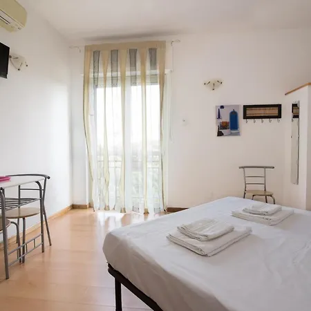 Studios10 Apartment *